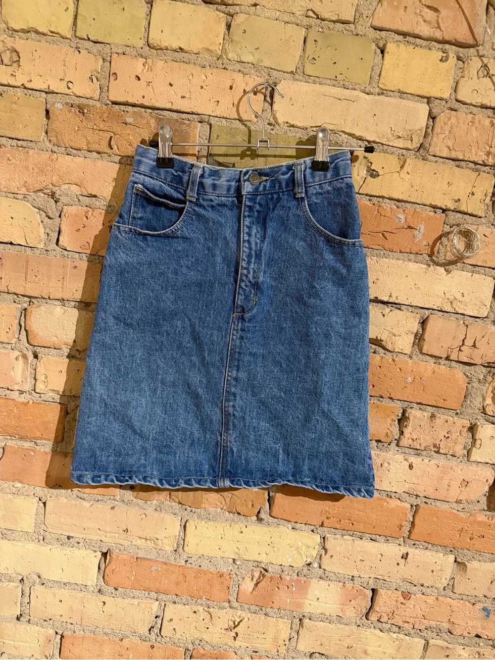 Vintage 1980 GUESS denim skirt size 24